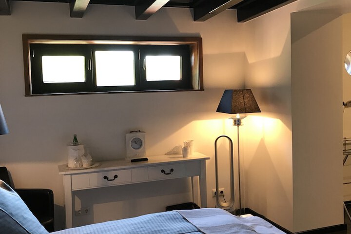 Room 9 of 54