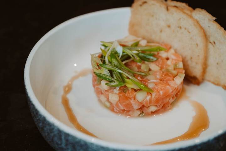 Dining 82 of 164