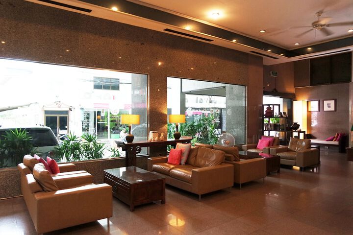 Lobby Entry