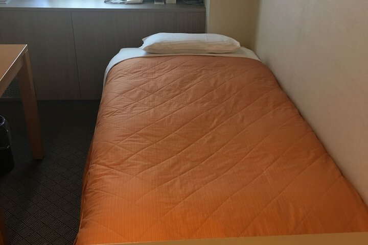 Room 11 of 87