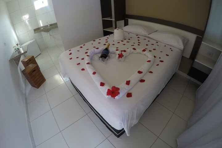 Room 5 of 15