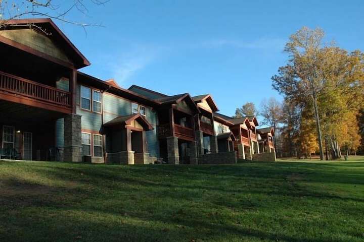 Property Grounds 37 of 43