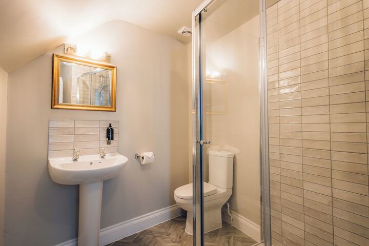 Bathroom Interior Photo