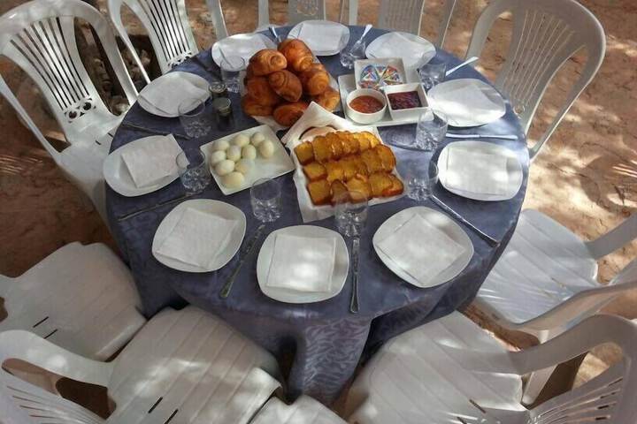 Breakfast/Coffee Service 19 of 26