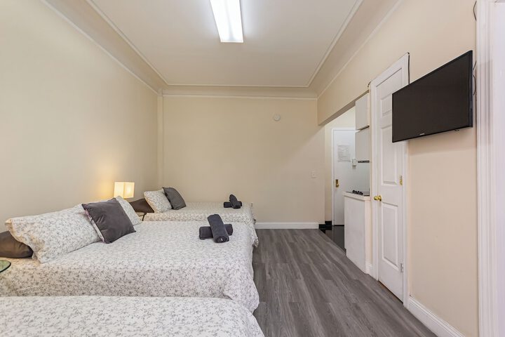 Room 19 of 125
