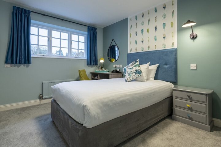 Room 30 of 104