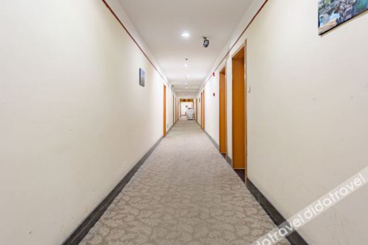 Hotel Interior 12 of 25