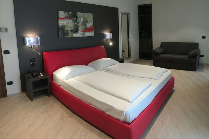 Room 21 of 69