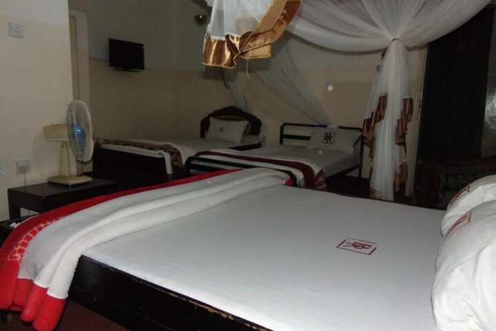 Room 4 of 57