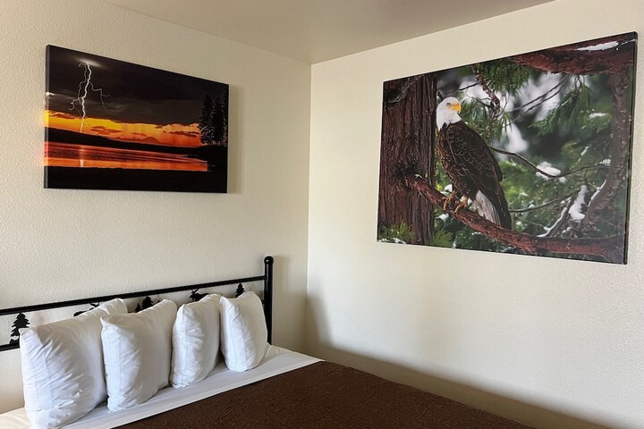 Room 28 of 80