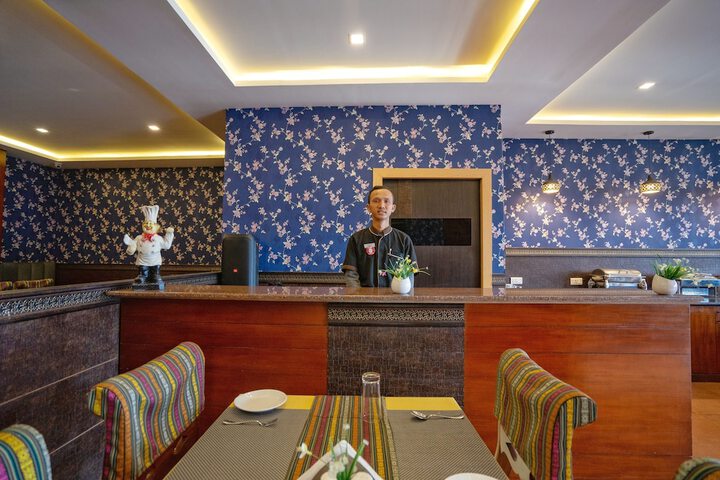 Dining 56 of 73