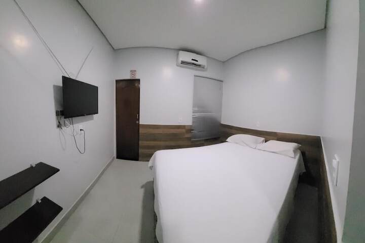 Room 22 of 60