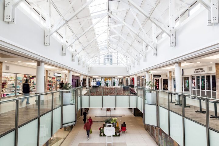 Shopping mall