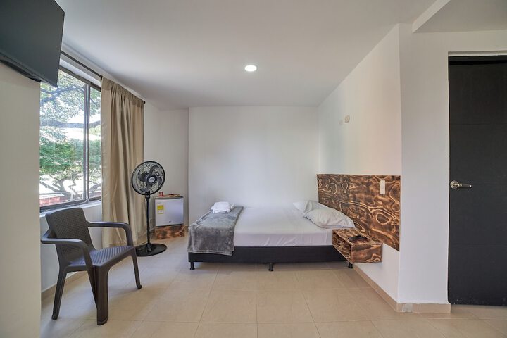 Room 18 of 40