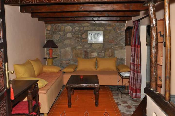 Room 13 of 26