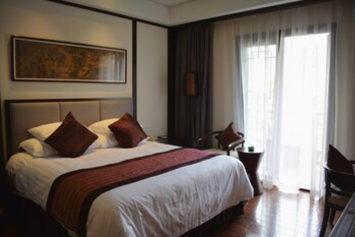 Room 42 of 63