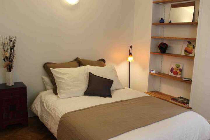 Room 2 of 14