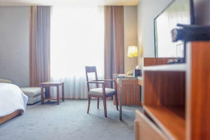 Room 14 of 68