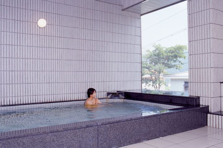 Hotel Pool