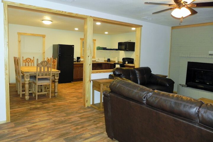 Hotel 2 of 149