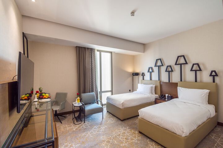 Room 20 of 53