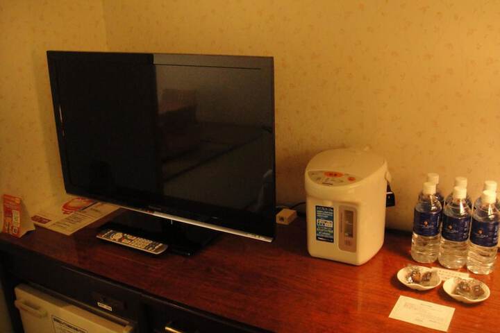 Room 15 of 59