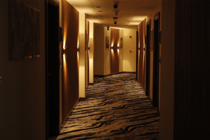 Ballroom/Hall 33 of 42