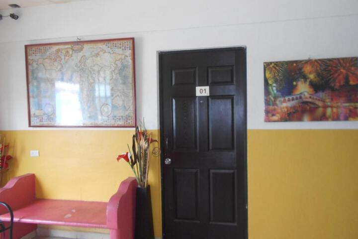 Photo 9