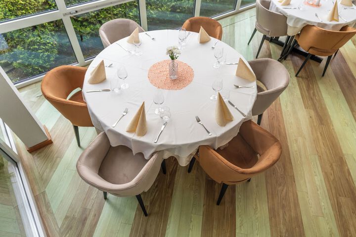 Dining 50 of 81