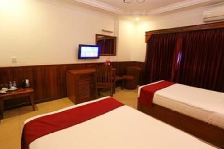 Room 21 of 27
