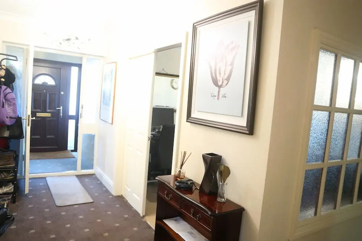 Room 3 of 14