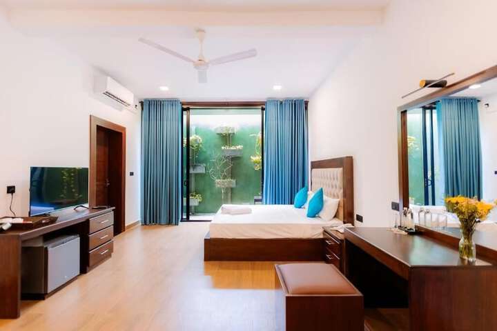 Room 7 of 21