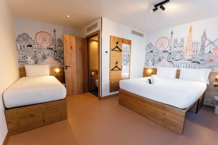 Room 20 of 89