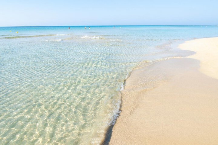 Beach 37 of 44