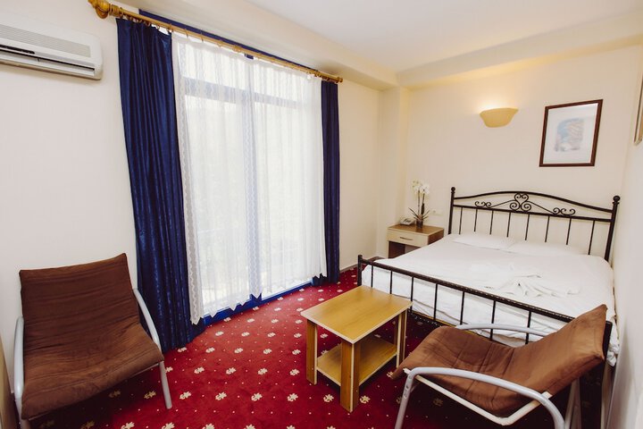 Room 7 of 21