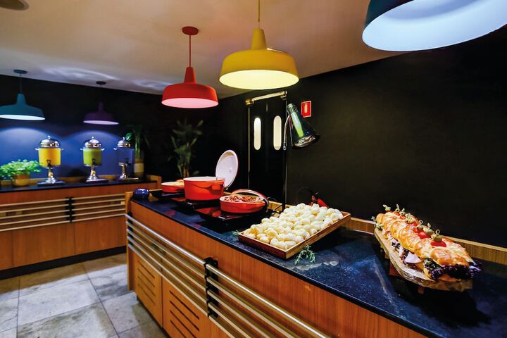Dining 84 of 129