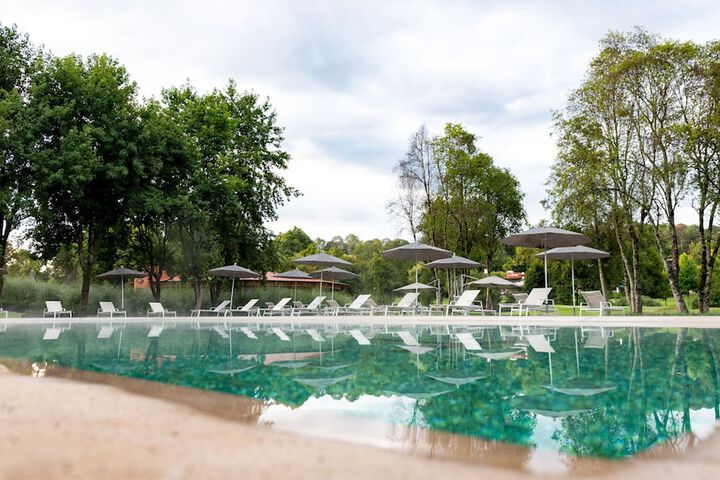 Pool 66 of 131