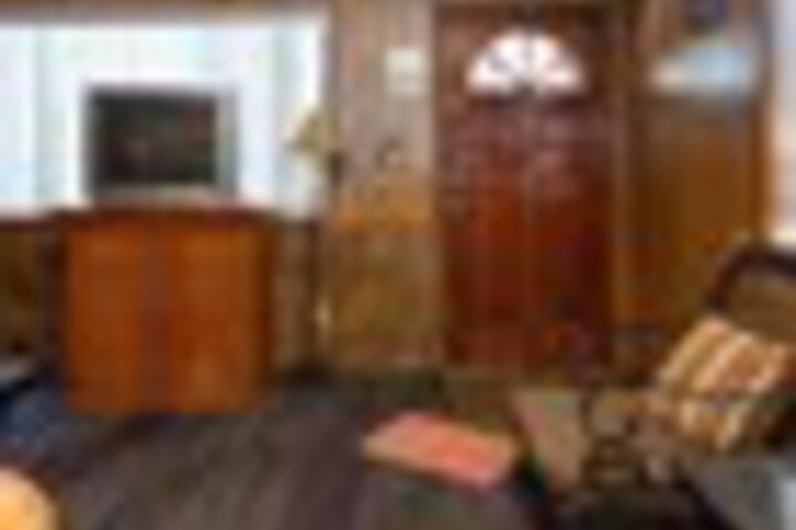 Room 191 of 462