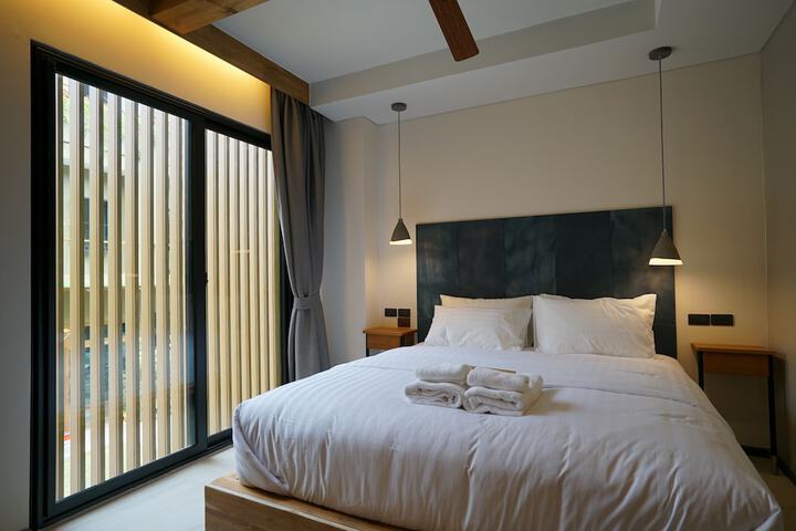 Room 9 of 72