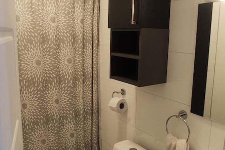 Room 55 of 68