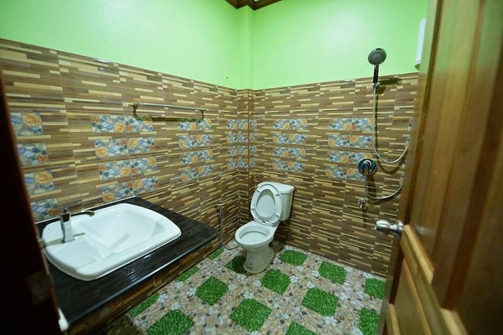 Room 18 of 23