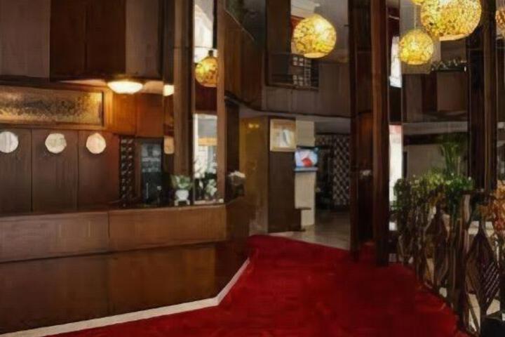 Hotel Interior 6 of 23