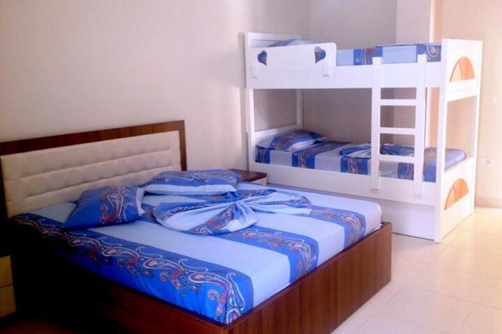 Room 3 of 5