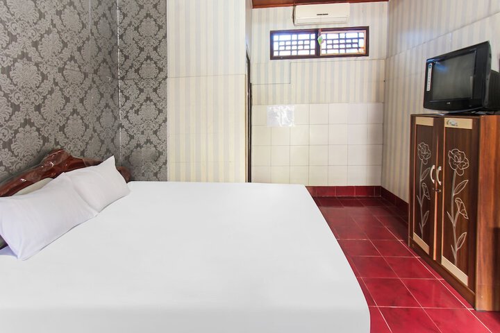 Room 14 of 22