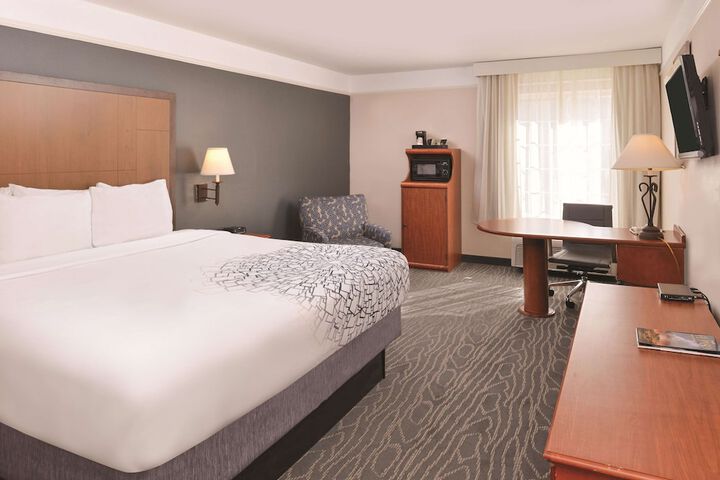 Room 12 of 53