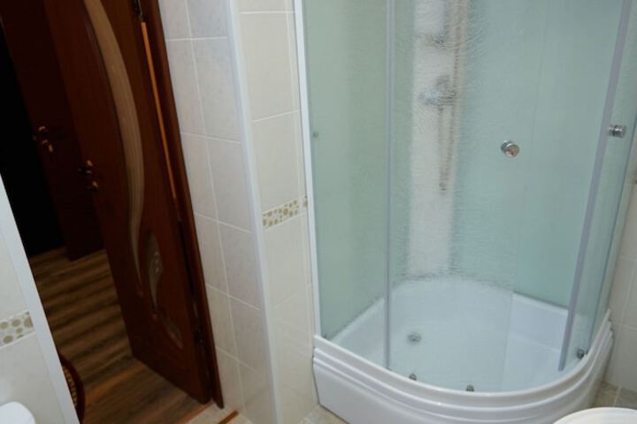 Room 15 of 27