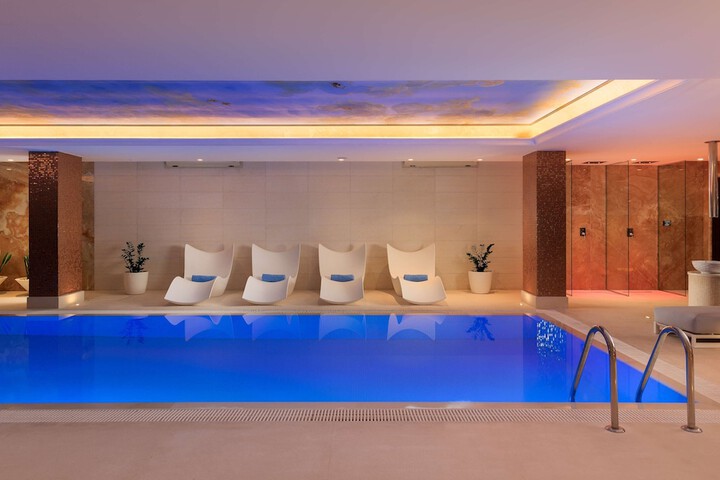 Pool 42 of 85