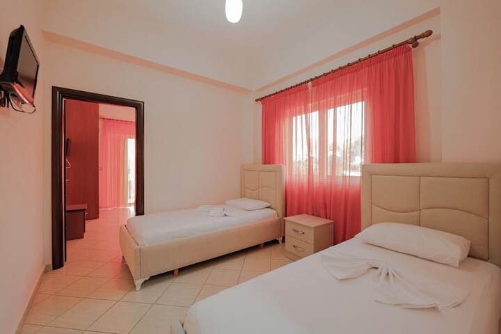 Room 29 of 66