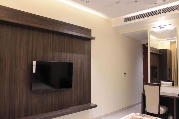 Room 20 of 77