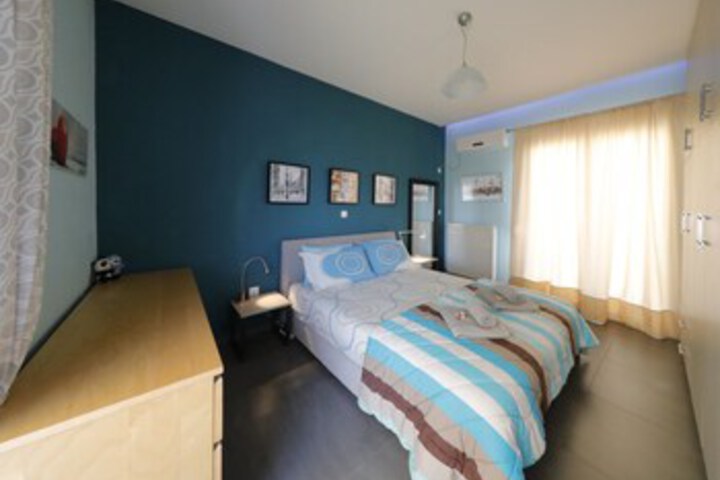 Room 34 of 47